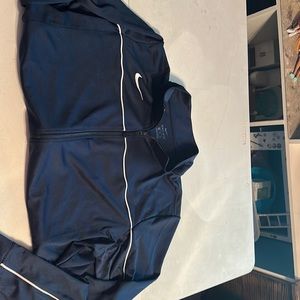 Men’s XXL NIKE dry fit (navy) NWOT